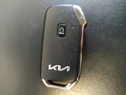 Used 2022 Kia Sorento SX image 32