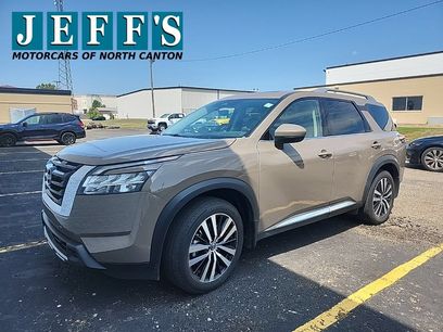 Used 2023 Nissan Pathfinder Platinum