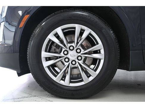 Certified 2021 Cadillac XT5 Premium Luxury image 17