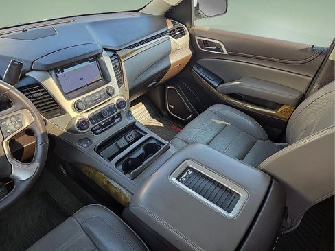 Used 2017 GMC Yukon Denali AWD/4WD image 19