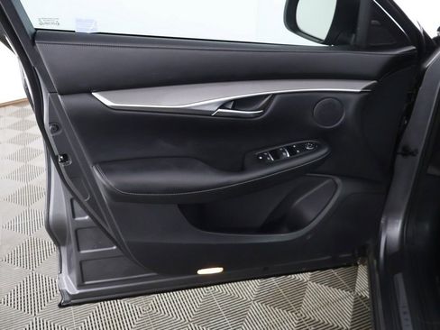 Used 2023 INFINITI QX50 Pure AWD/4WD image 21