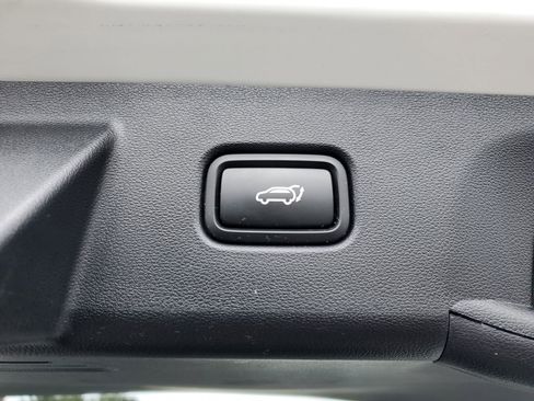 Used 2024 Hyundai Tucson Limited FWD image 35