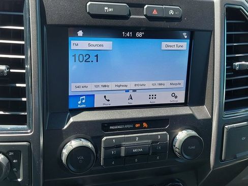 Used 2019 Ford F150 XLT w/ Equipment Group 302A Luxury AWD/4WD image 26