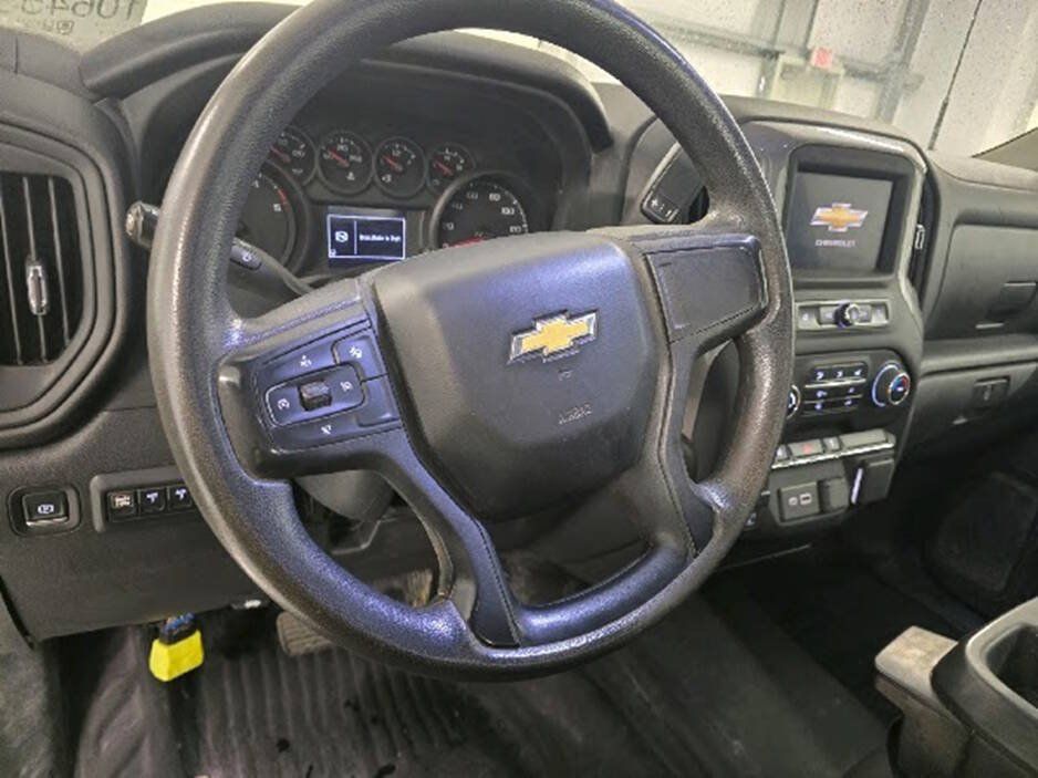 Used 2024 Chevrolet Silverado 2500 W/T w/ WT Fleet Convenience Package AWD/4WD image 13