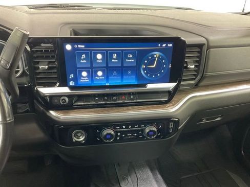 Used 2022 Chevrolet Silverado 1500 LT image 16