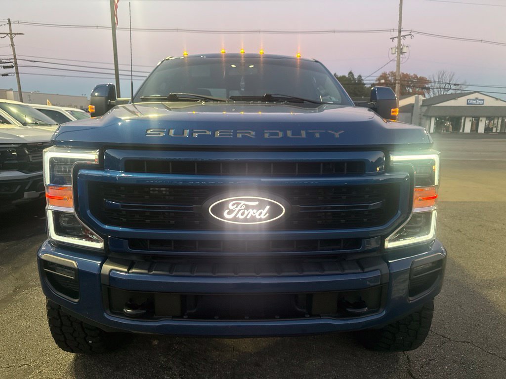 Used 2022 Ford F250 Lariat w/ Tremor Off-Road Package AWD/4WD image 2