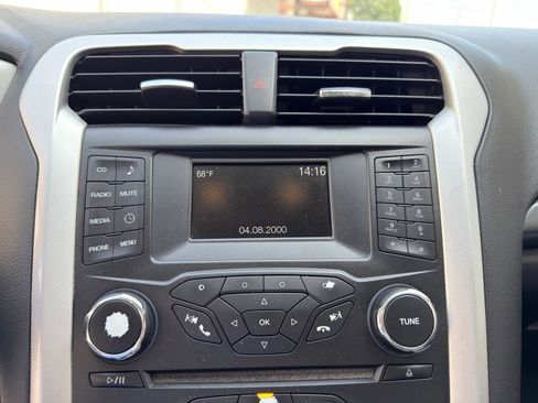 Used 2014 Ford Fusion S image 13