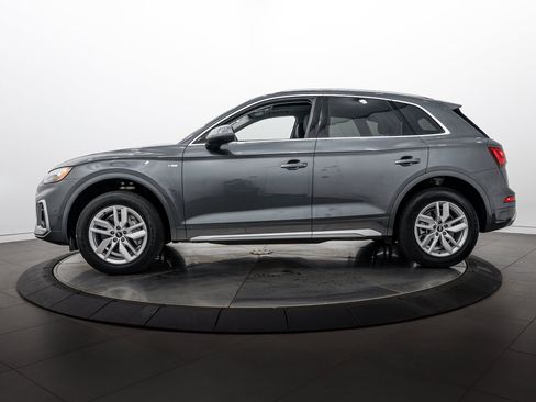 Certified 2023 Audi Q5 2.0T Premium w/ Convenience Package AWD/4WD image 6