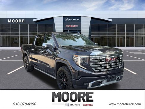 Used 2023 GMC Sierra 1500 Denali w/ Technology Package AWD/4WD image 1