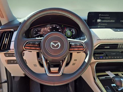 Certified 2024 MAZDA CX-90 3.3 Turbo S w/ Premium Plus AWD/4WD image 15