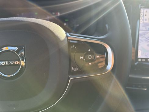 Used 2024 Volvo XC60 T8 Ultimate w/ Protection Package Premier image 17