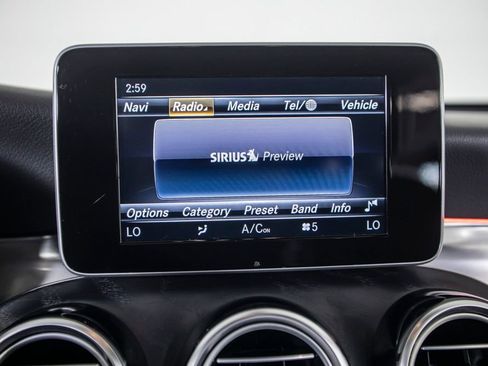 Used 2019 Mercedes-Benz GLC 300 GLC 300 Coupe image 32