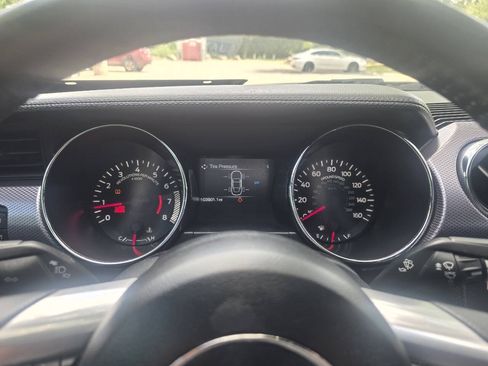 Used 2015 Ford Mustang GT RWD image 17