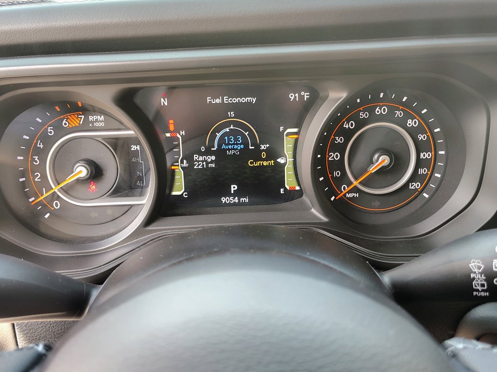 Used 2026 Jeep Wrangler Unlimited Rubicon AWD/4WD image 23