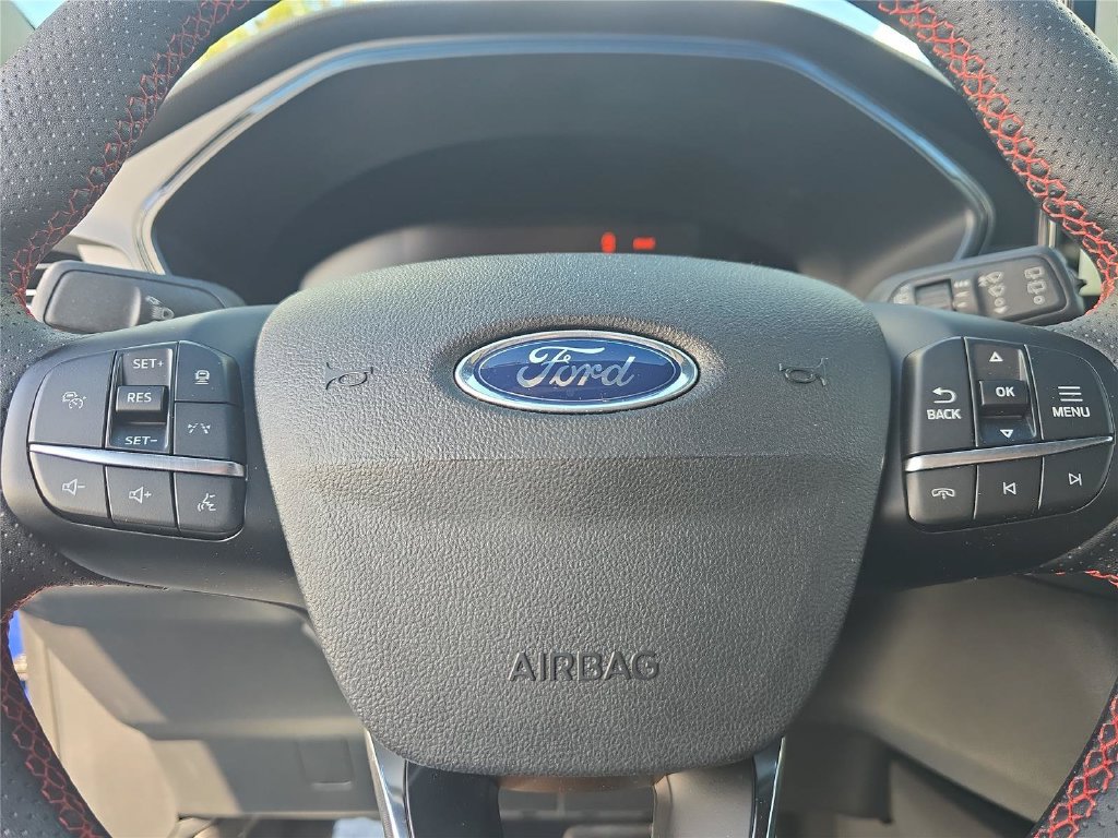 Used 2023 Ford Escape ST-Line w/ Tech Pack #1 FWD image 25
