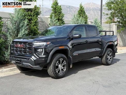 Used 2024 GMC Canyon AT4 w/ AT4 Premium Package AWD/4WD image 3