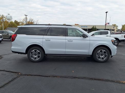 New 2025 Ford Expedition Max Active image 23
