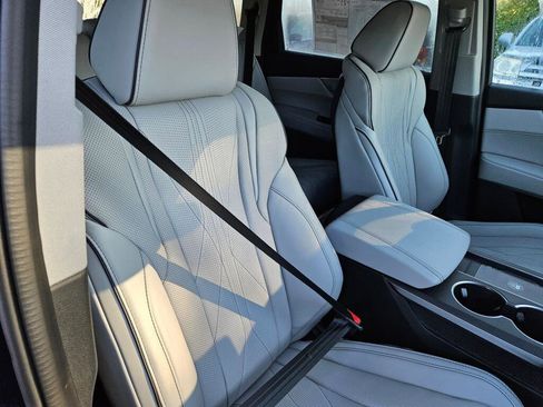 New 2026 Acura MDX SH-AWD w/ Advance Package image 11
