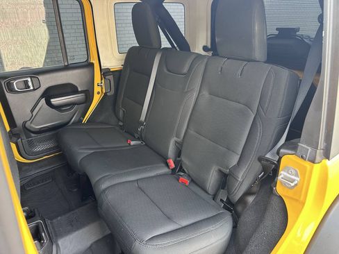 Used 2021 Jeep Wrangler Unlimited Sport AWD/4WD image 34