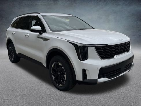 New 2026 Kia Sorento S image 2