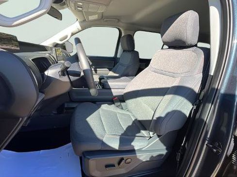 Certified 2025 Ford Expedition Max Active AWD/4WD image 15