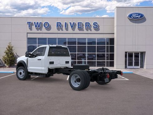 New 2026 Ford F550 4x4 Regular Cab Super Duty image 4
