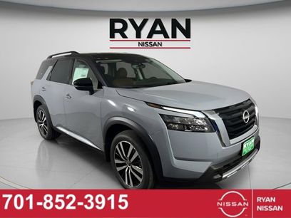New 2025 Nissan Pathfinder Platinum w/ Cargo Package