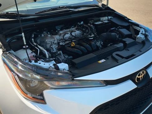 Used 2020 Toyota Corolla LE FWD image 37