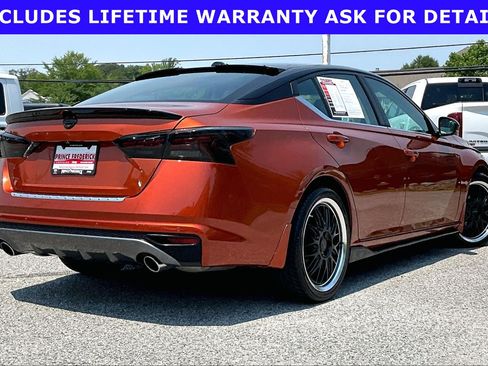 Used 2020 Nissan Altima 2.5 SR w/ Premium Package FWD image 10