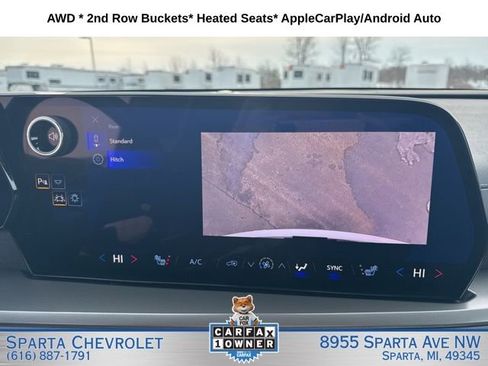 Used 2025 Chevrolet Traverse LT image 20