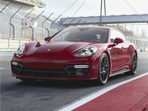 Used 2020 Porsche Panamera GTS w/ Premium Package Plus AWD/4WD image 1