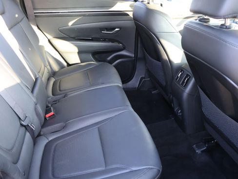 Used 2024 Hyundai Tucson Limited image 13