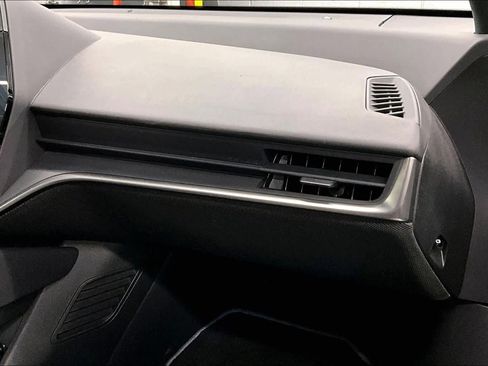 Used 2023 Lexus RZ 450e Premium w/ Technology Package image 18