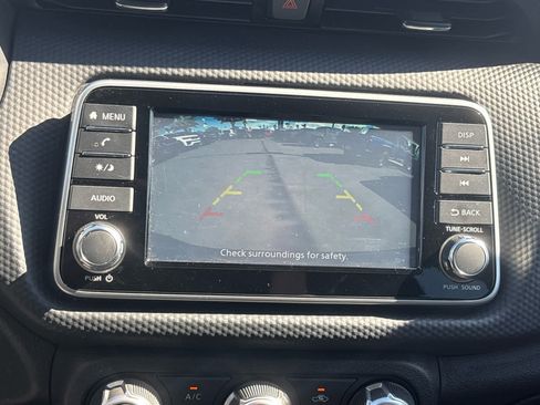 Used 2024 Nissan Kicks S image 12