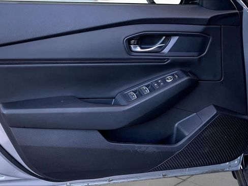 Used 2024 Honda Accord EX image 22
