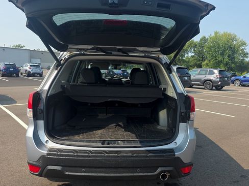 Used 2020 Subaru Forester Limited AWD/4WD image 6