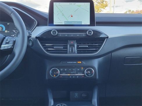 Certified 2022 Ford Escape SE w/ Convenience Package image 27