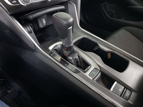 Used 2019 Honda Accord LX image 17