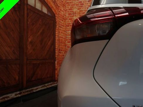 Certified 2024 Nissan Kicks SV w/ Interior Electronics Package image 78