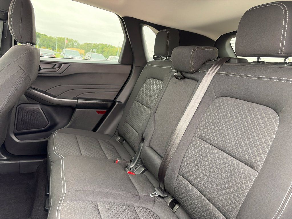Used 2024 Ford Escape Active w/ Tech Pack #1 FWD image 28