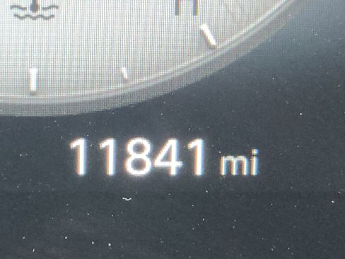 Certified 2024 Hyundai Elantra SEL image 19