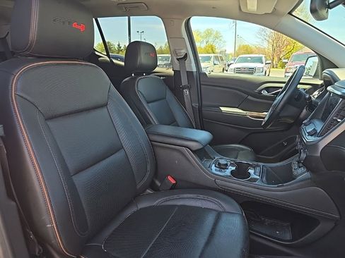 Used 2023 GMC Acadia AT4 w/ Technology Package AWD/4WD image 14