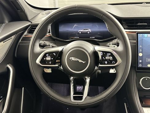Used 2026 Jaguar F-PACE R-Dynamic S AWD/4WD image 14