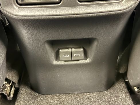 Used 2024 Toyota RAV4 XLE Premium image 34