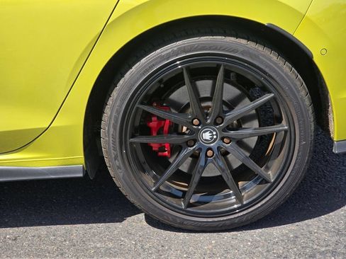 Used 2022 Volkswagen GTI Autobahn FWD image 10