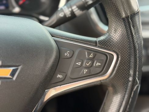 Used 2019 Chevrolet Equinox LT FWD image 14