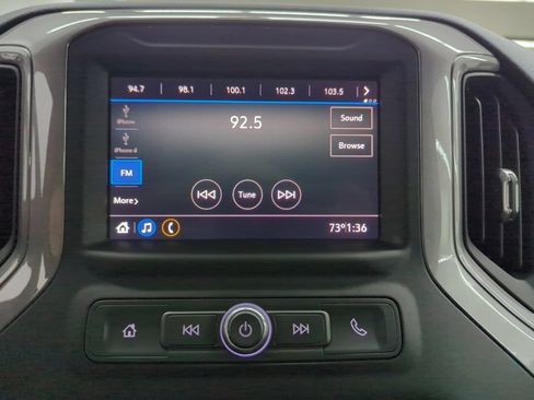 Used 2020 Chevrolet Silverado 1500 Custom Trail Boss w/ Custom Convenience Package AWD/4WD image 17