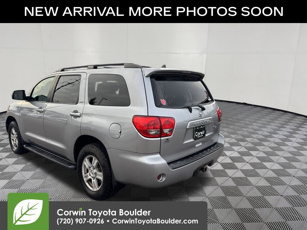 Used 2015 Toyota Sequoia SR5 w/ Premium Package AWD/4WD image 5