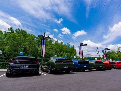 Used 2023 Dodge Charger SXT image 61