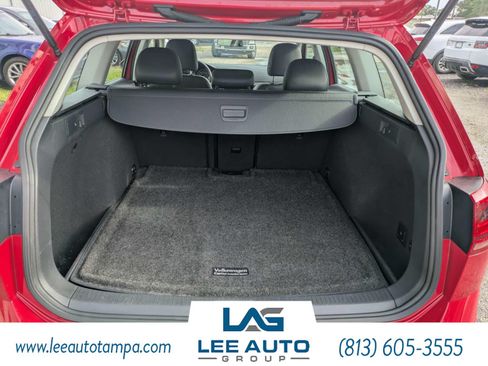 Used 2017 Volkswagen Golf Alltrack SE AWD/4WD image 12